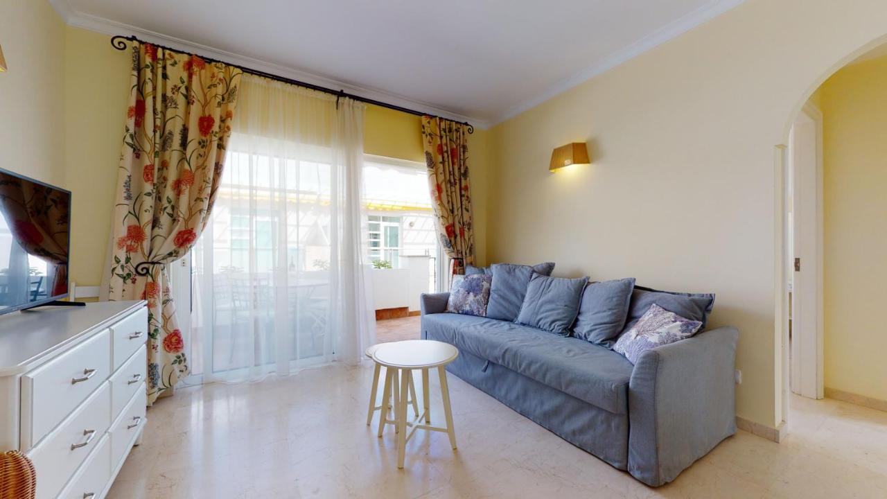 Schoene Wohnung Direkt Am Meer Mit Meerblick, Wlan Пуэрто-де-Моган Экстерьер фото